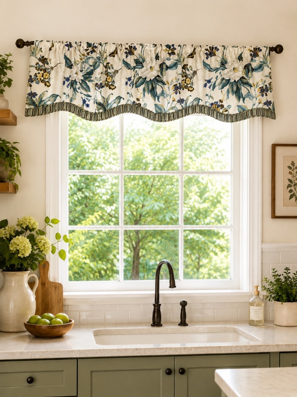 Williamsburg Garden Magnolia Floral Scalloped Valance Colonial Cottage Farmhouse